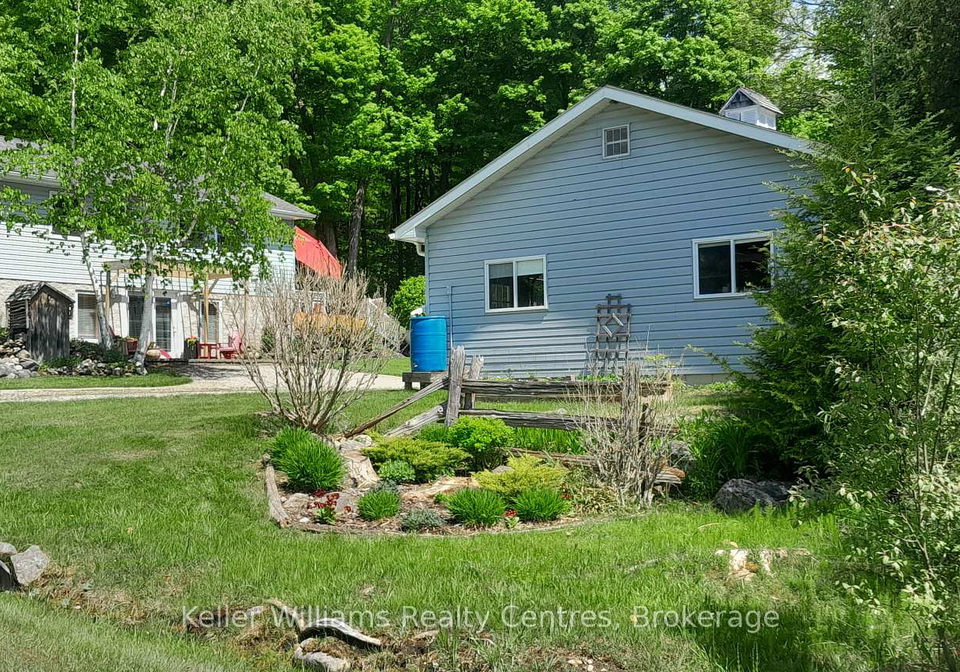 12-twelfth-avenue-south-bruce-peninsula-ontario-x12908146