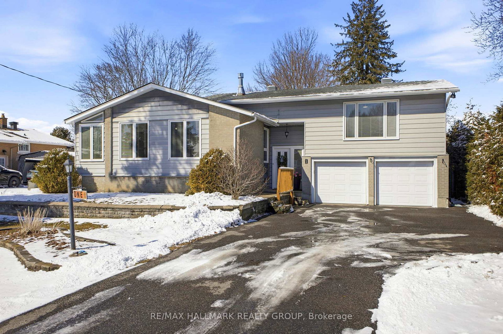1-howden-avenue-ottawa-ontario-x12908696