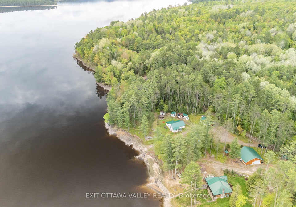 51-myrlin-way-laurentian-hills-ontario-x12908708