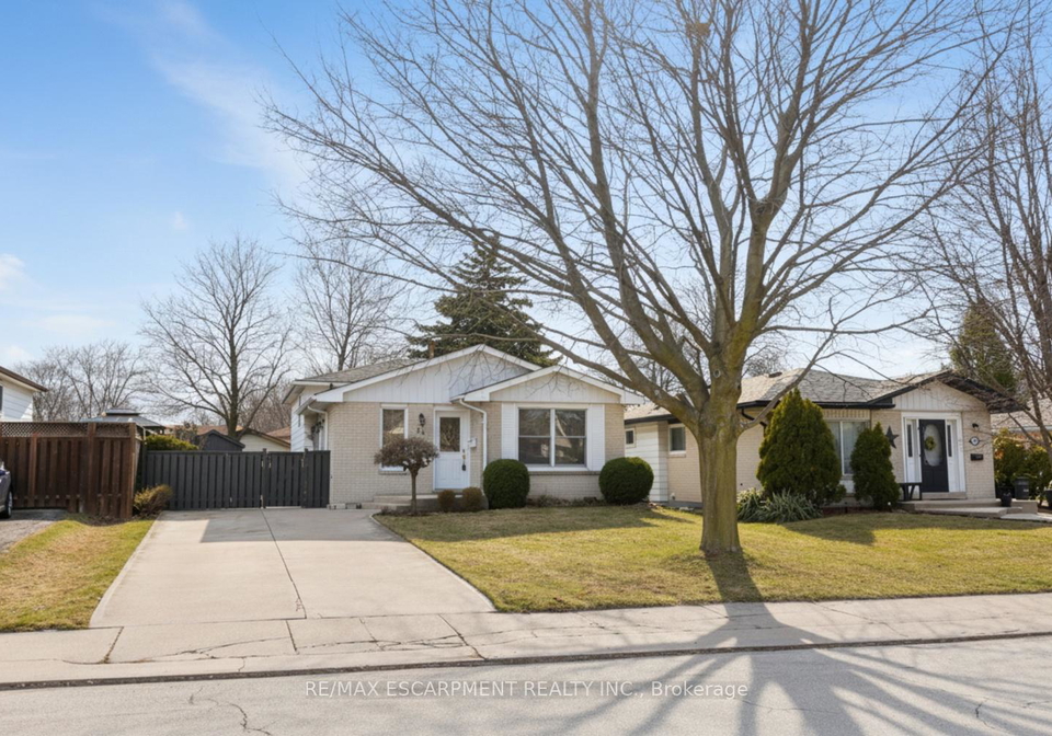 24-grenoble-road-hamilton-ontario-x12909410