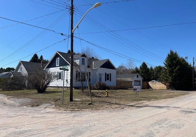 27-lincoln-avenue-south-river-ontario-x12909480