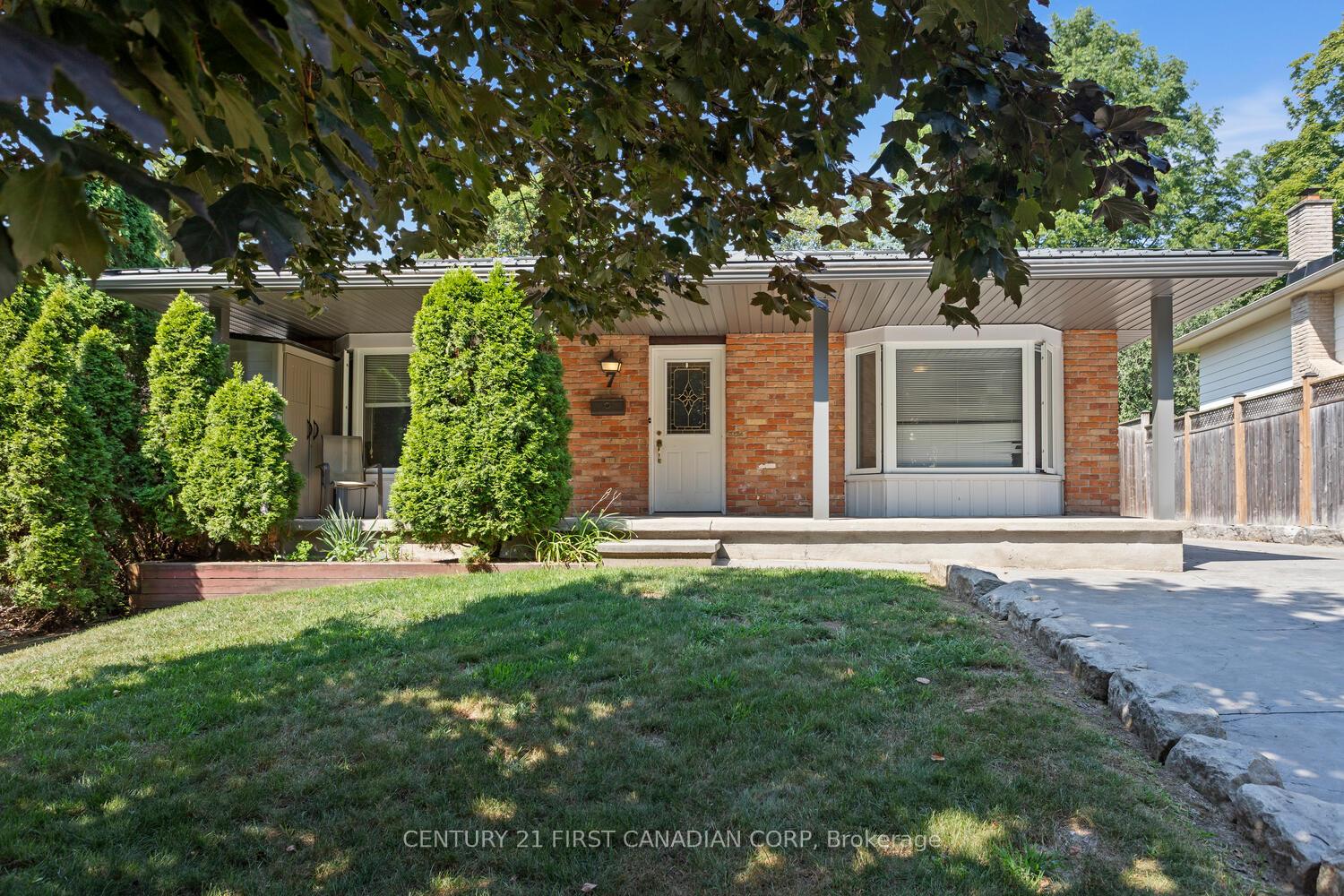 7-rollscourt-gardens-london-north-ontario-x12909858