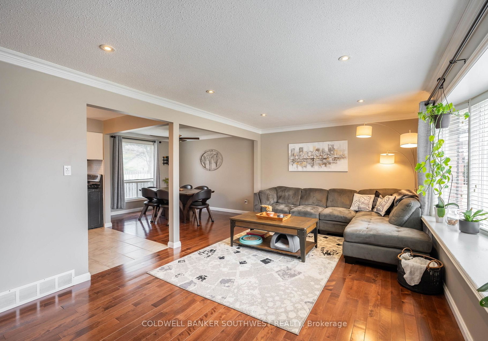 668-winchester-crescent-sarnia-ontario-x12910104