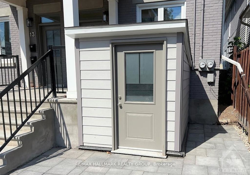 15-marier-avenue-ottawa-ontario-x12910132