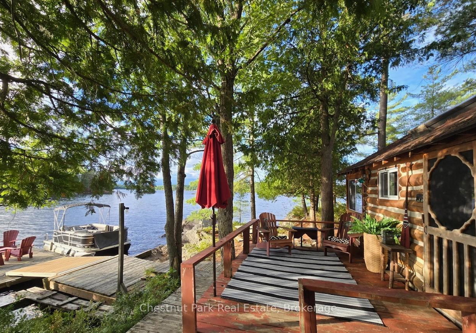 10-island-21-kl-gravenhurst-ontario-x12910142