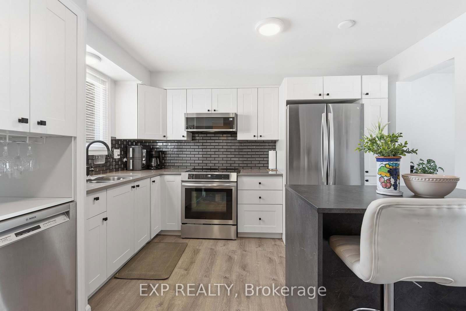 3322-addison-avenue-niagara-falls-ontario-x12910224