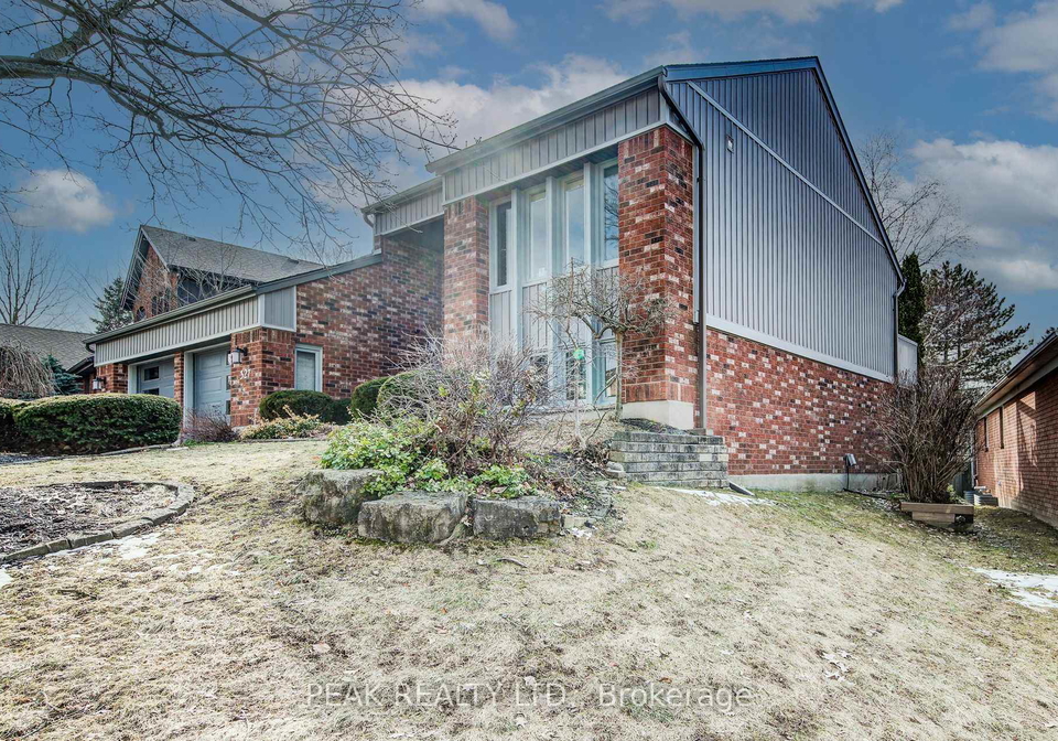 327-wyecroft-boulevard-waterloo-ontario-x12910240