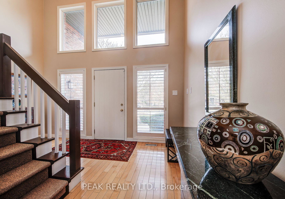 327-wyecroft-boulevard-waterloo-ontario-x12910240