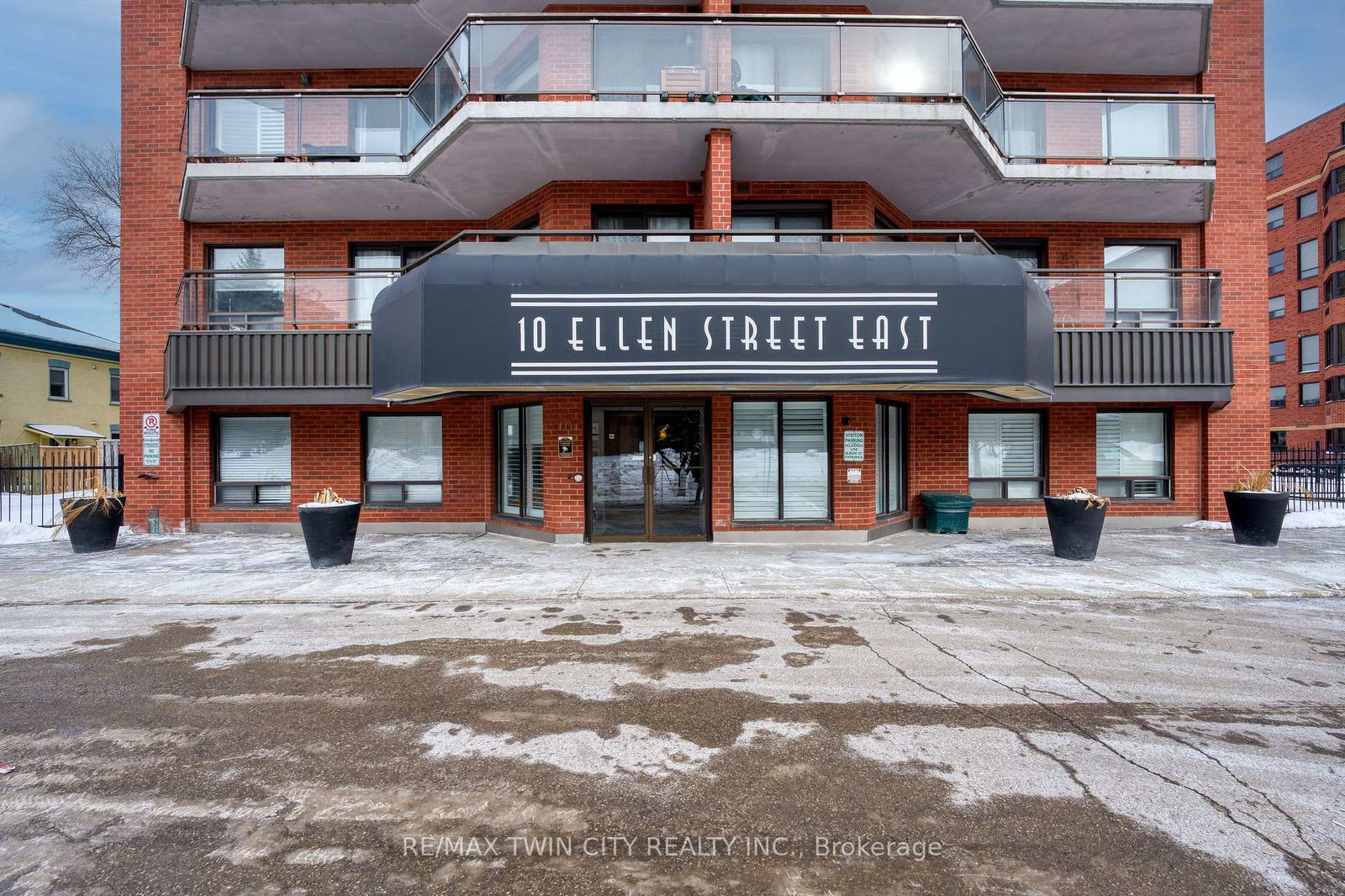 10-ellen-street-e-kitchener-ontario-x12910400