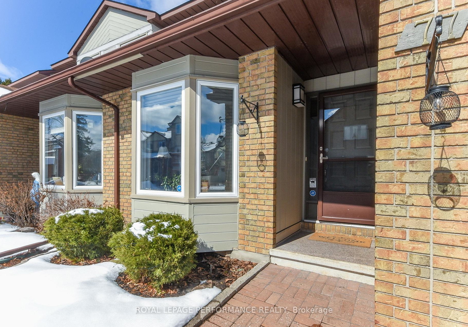 77-versailles-private-ottawa-ontario-x12910426