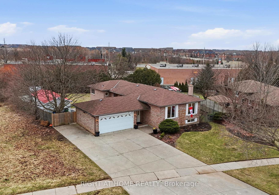 50-boulding-avenue-hamilton-ontario-x12910464