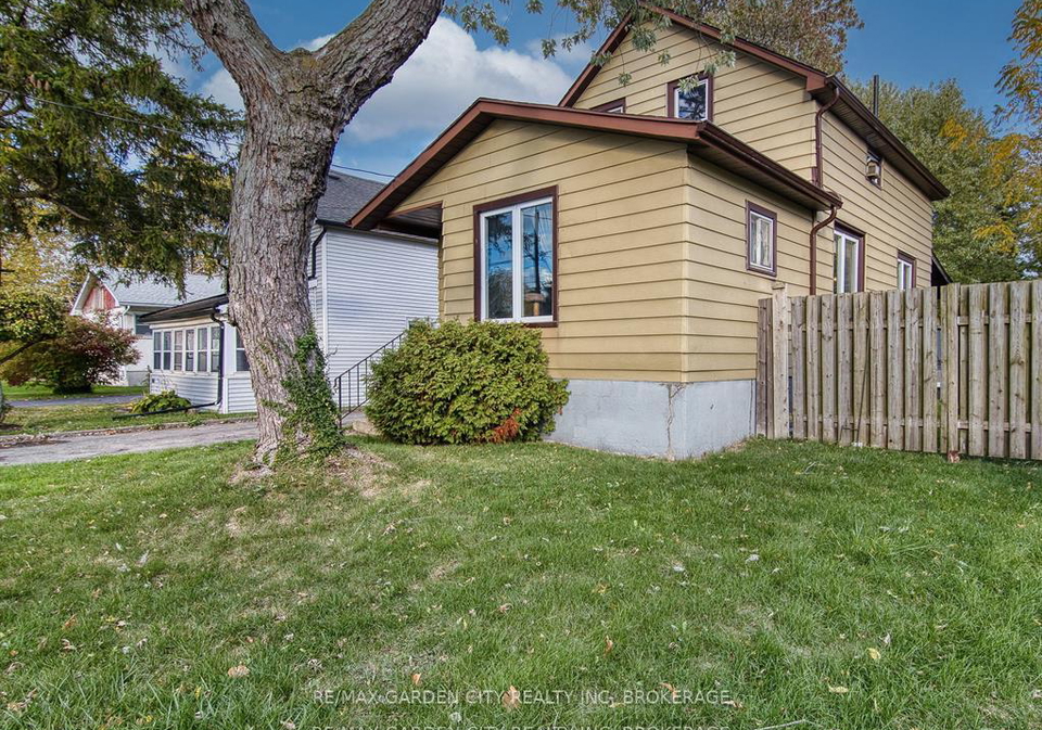 809-steele-street-port-colborne-ontario-x12910478