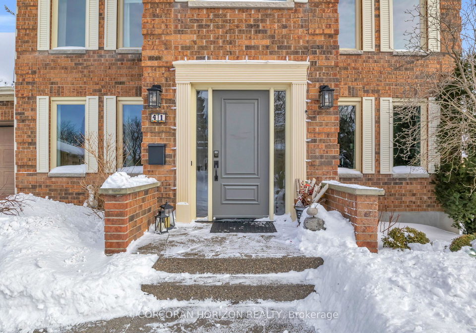 41-tinatawa-court-kitchener-ontario-x12910570