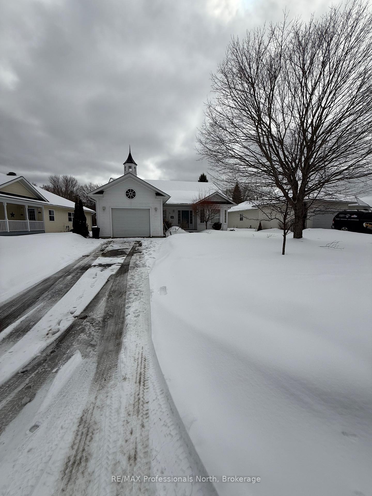 22-inveraray-court-bracebridge-ontario-x12910588