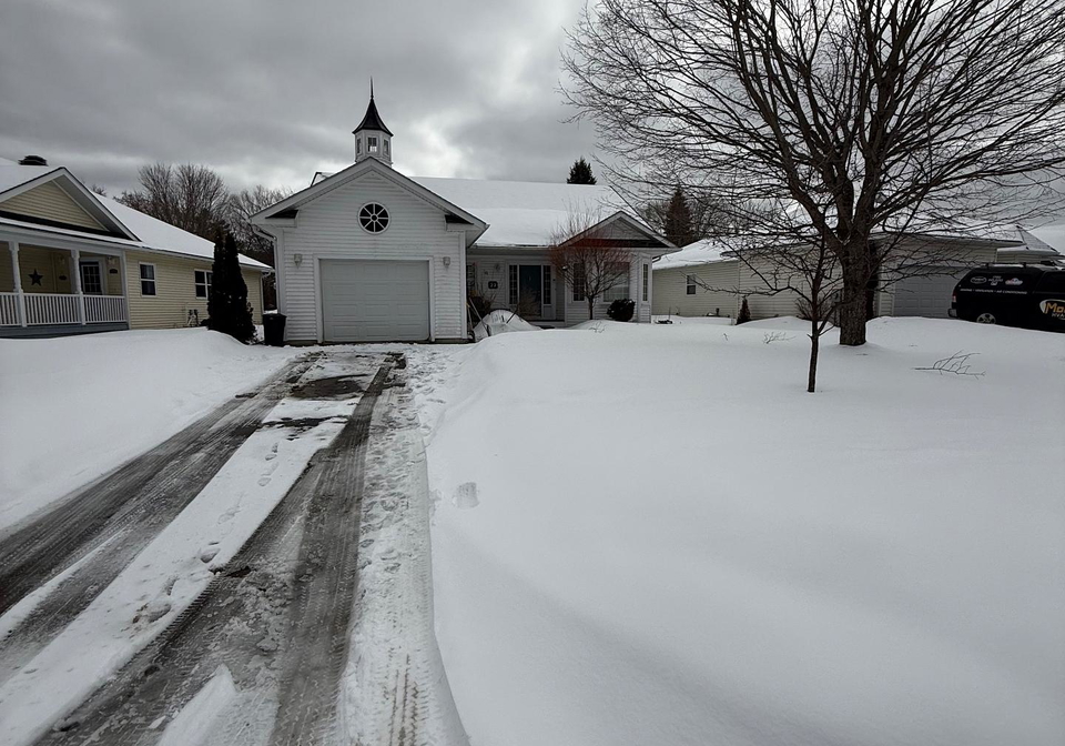 22-inveraray-court-bracebridge-ontario-x12910588