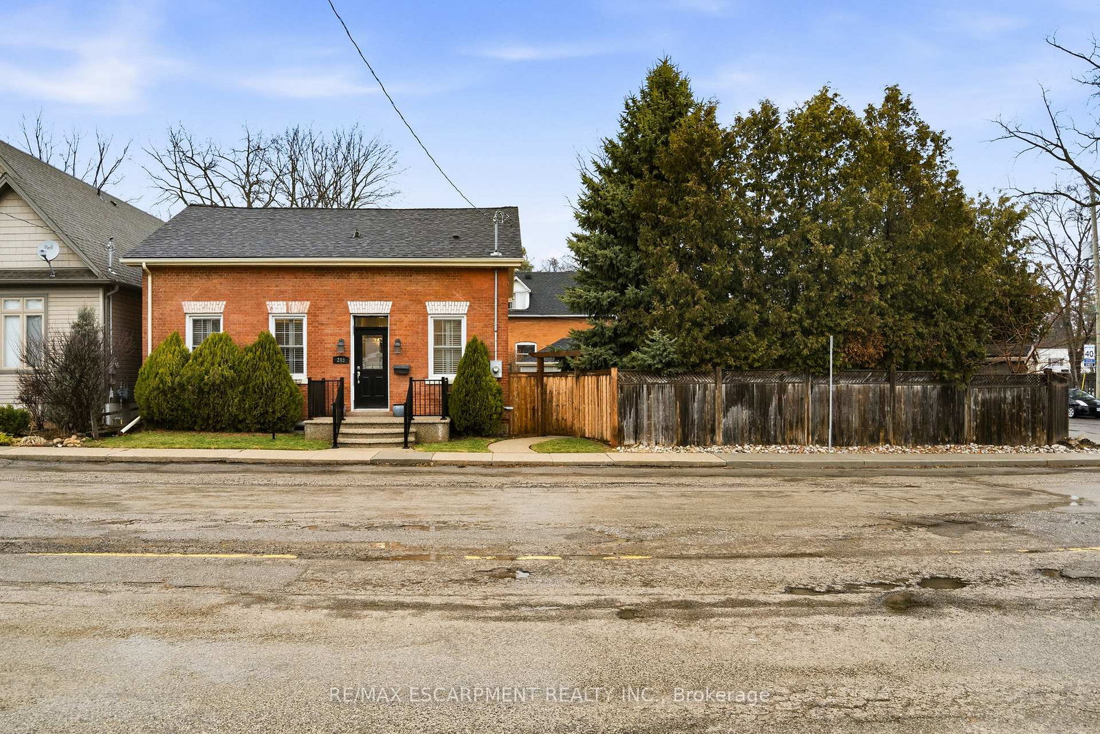 243-hatt-street-hamilton-ontario-x12910610