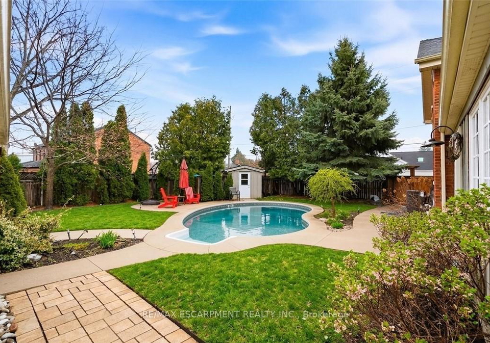 243-hatt-street-hamilton-ontario-x12910610