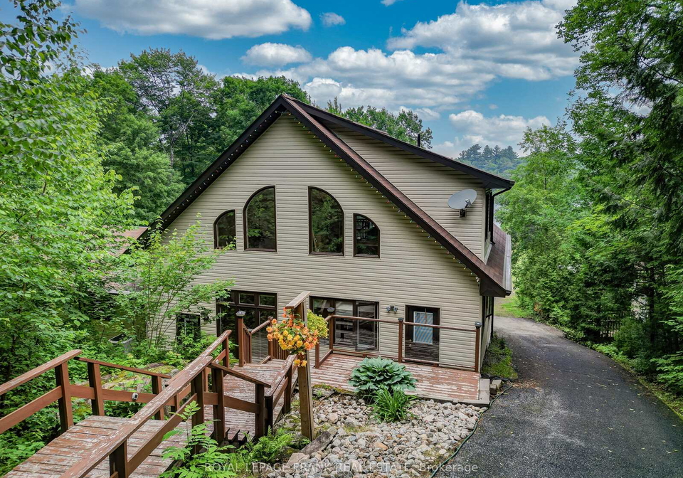1013-merrick-drive-bracebridge-ontario-x12910870
