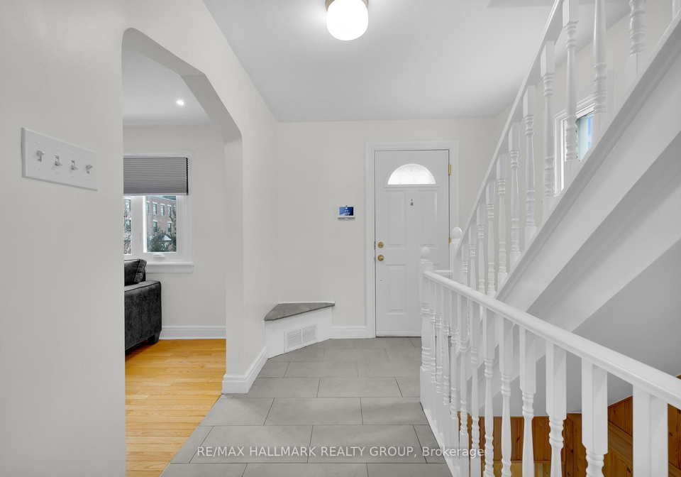 162-loretta-avenue-n-ottawa-ontario-x12910922