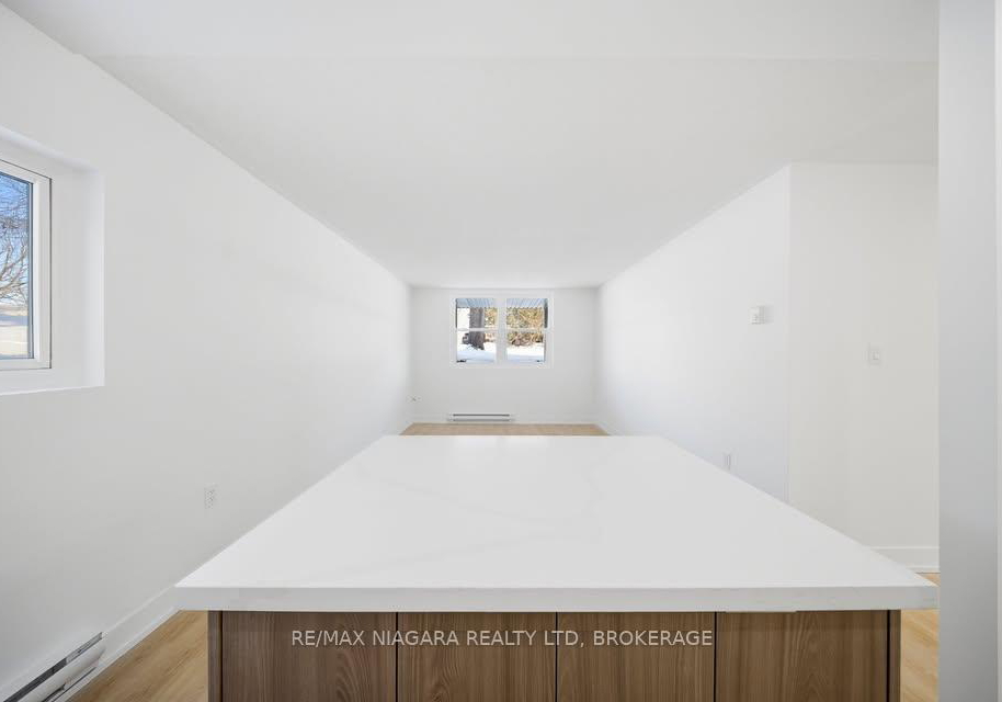 25-downes-avenue-prince-edward-county-ontario-x12911198