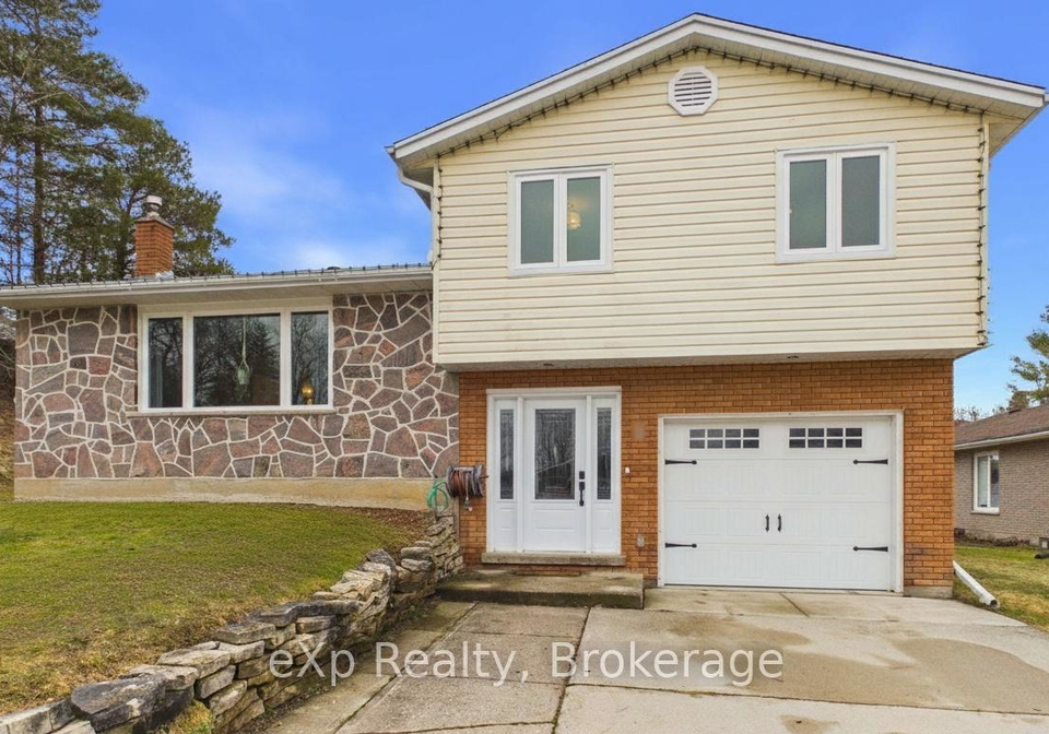 1-centennial-drive-brockton-ontario-x12911280