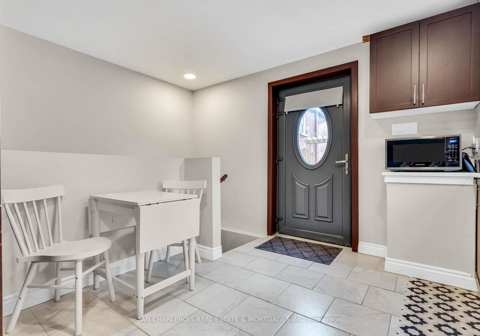 7-rosebery-avenue-ottawa-ontario-x12911356