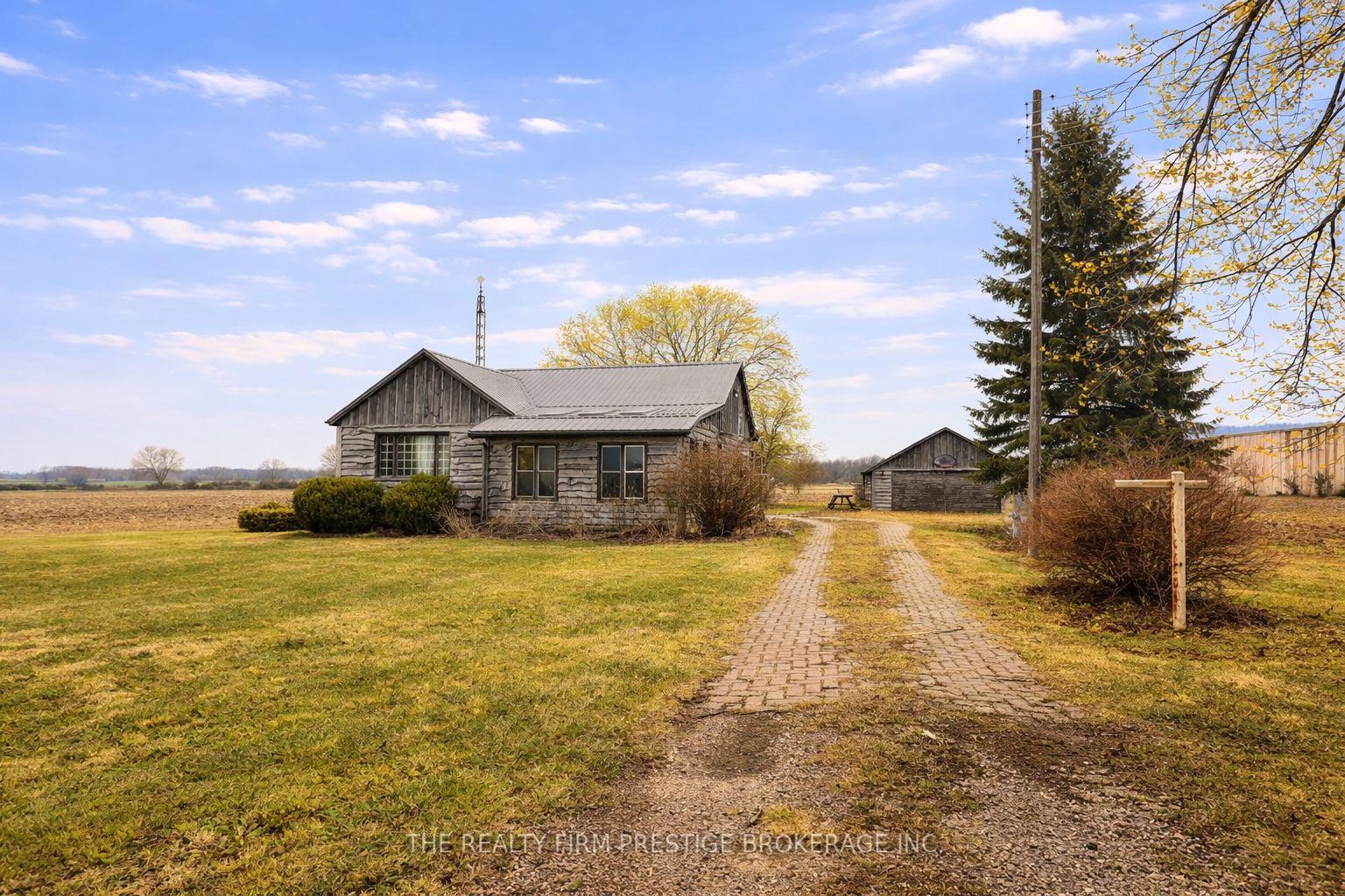 23104-johnston-line-west-elgin-ontario-x12911450