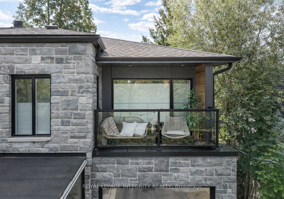 276-clare-street-ottawa-ontario-x12911492