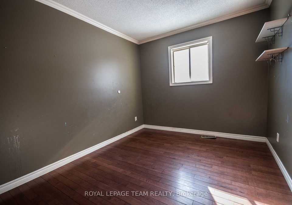 22-ravenwood-crescent-petawawa-ontario-x12911636