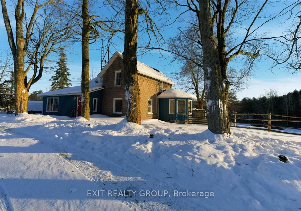 1573-county-road-5-quinte-west-ontario-x12911940