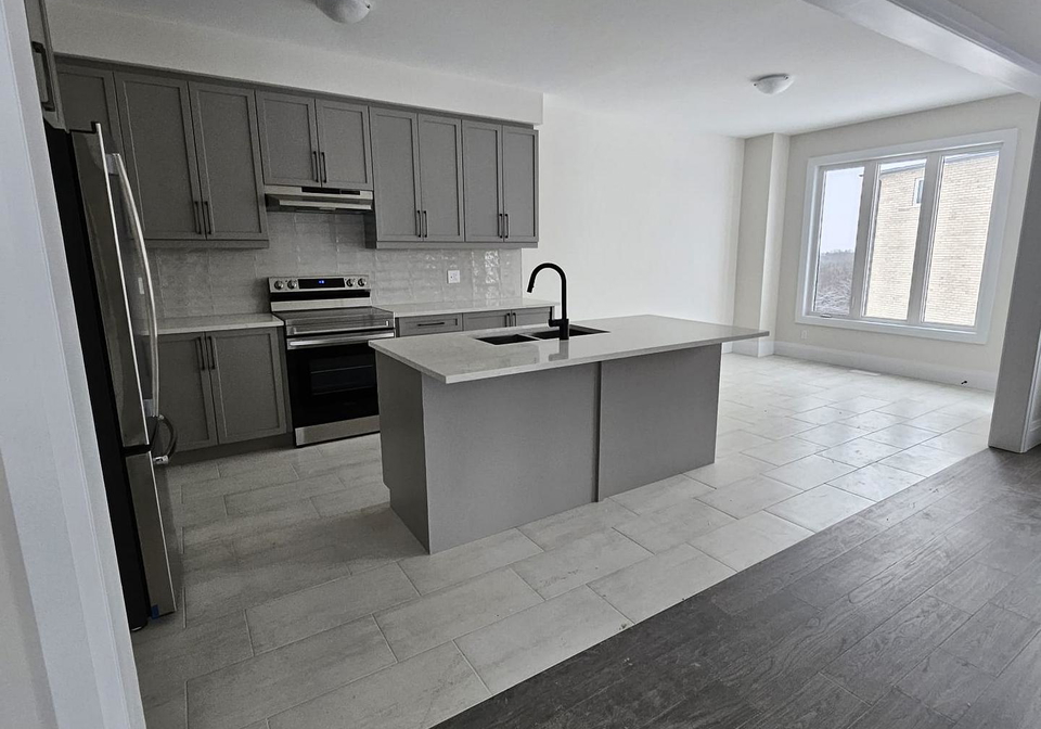 672-lemay-grove-peterborough-ontario-x12912204