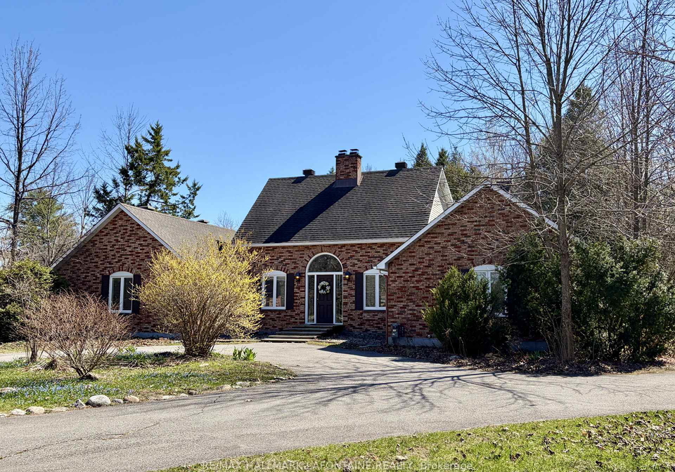 1460-kinsella-drive-ottawa-ontario-x12912210