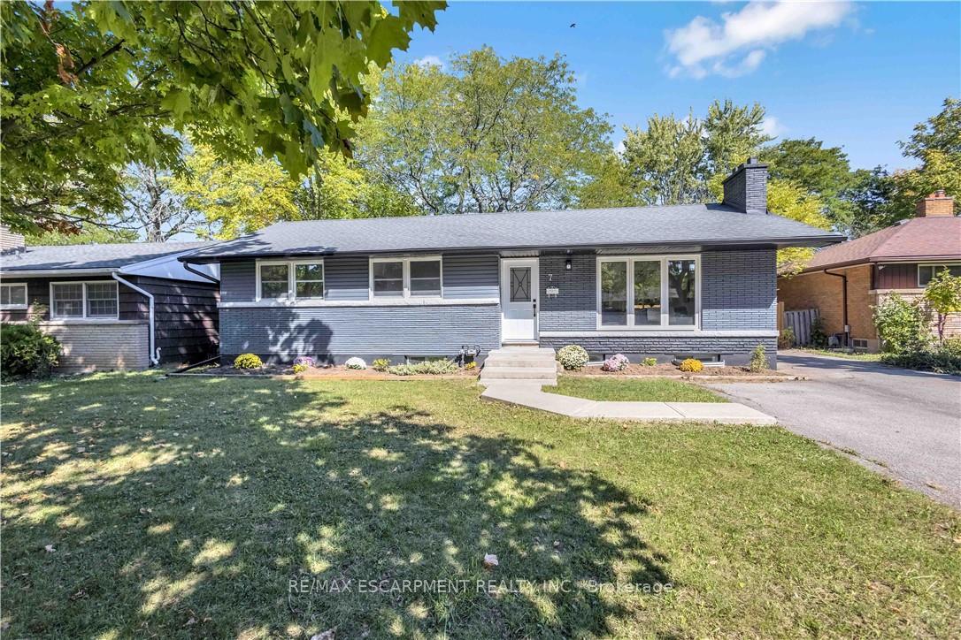 7-swan-drive-st-catharines-ontario-x12912244