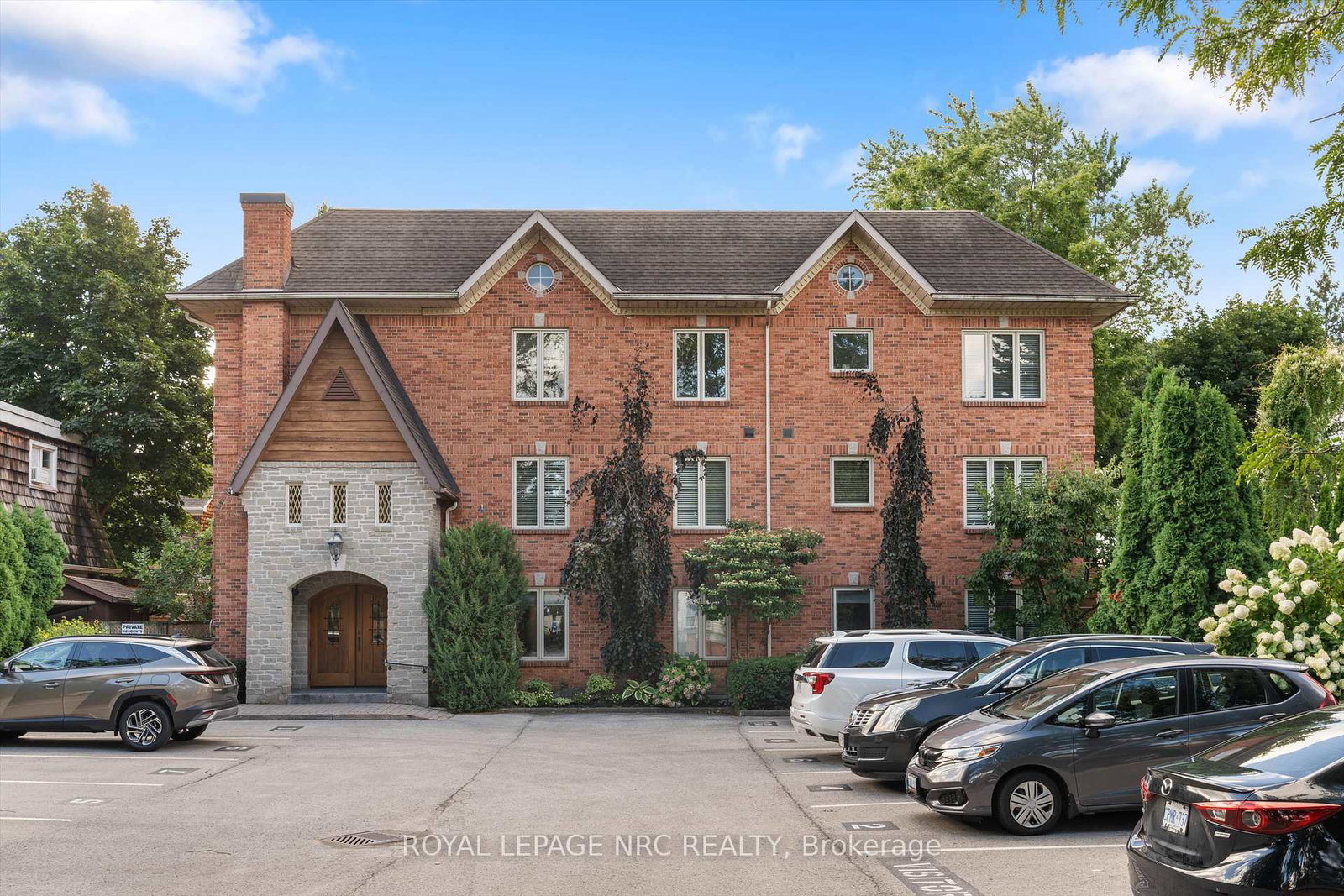 55-main-street-st-catharines-ontario-x12912304