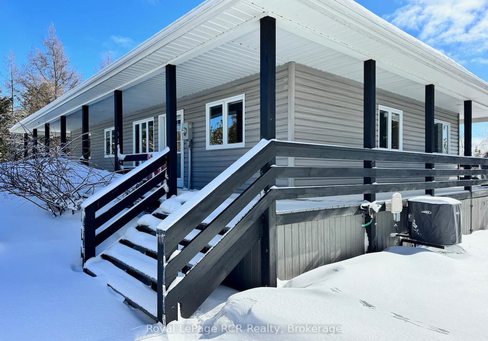 34-hatt-street-northern-bruce-peninsula-ontario-x12912866