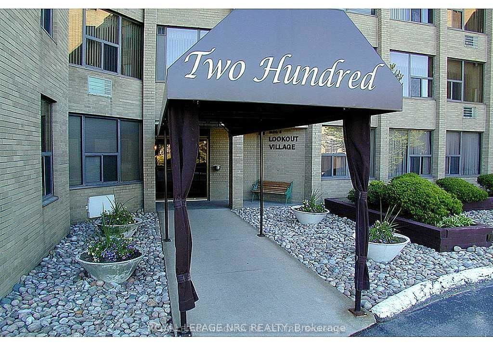 200-20-highway-w-pelham-ontario-x12912924