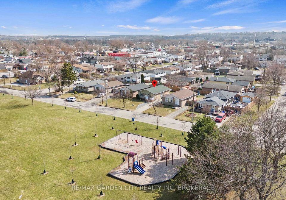 18-thorncliff-drive-st-catharines-ontario-x12912932
