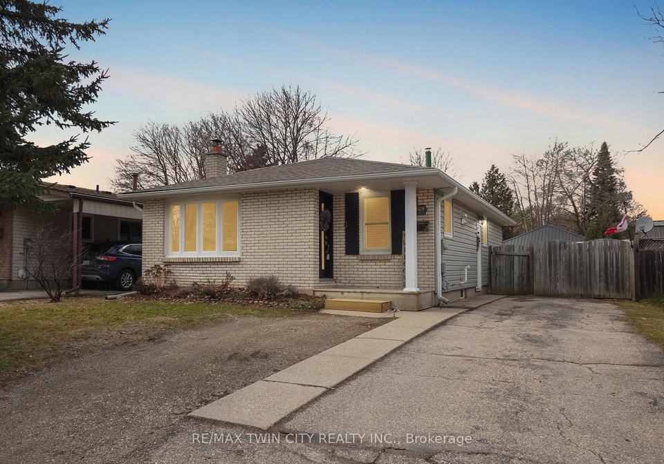 15-milton-avenue-w-cambridge-ontario-x12912944