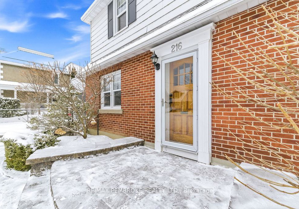 216-metcalfe-street-pembroke-ontario-x12913018