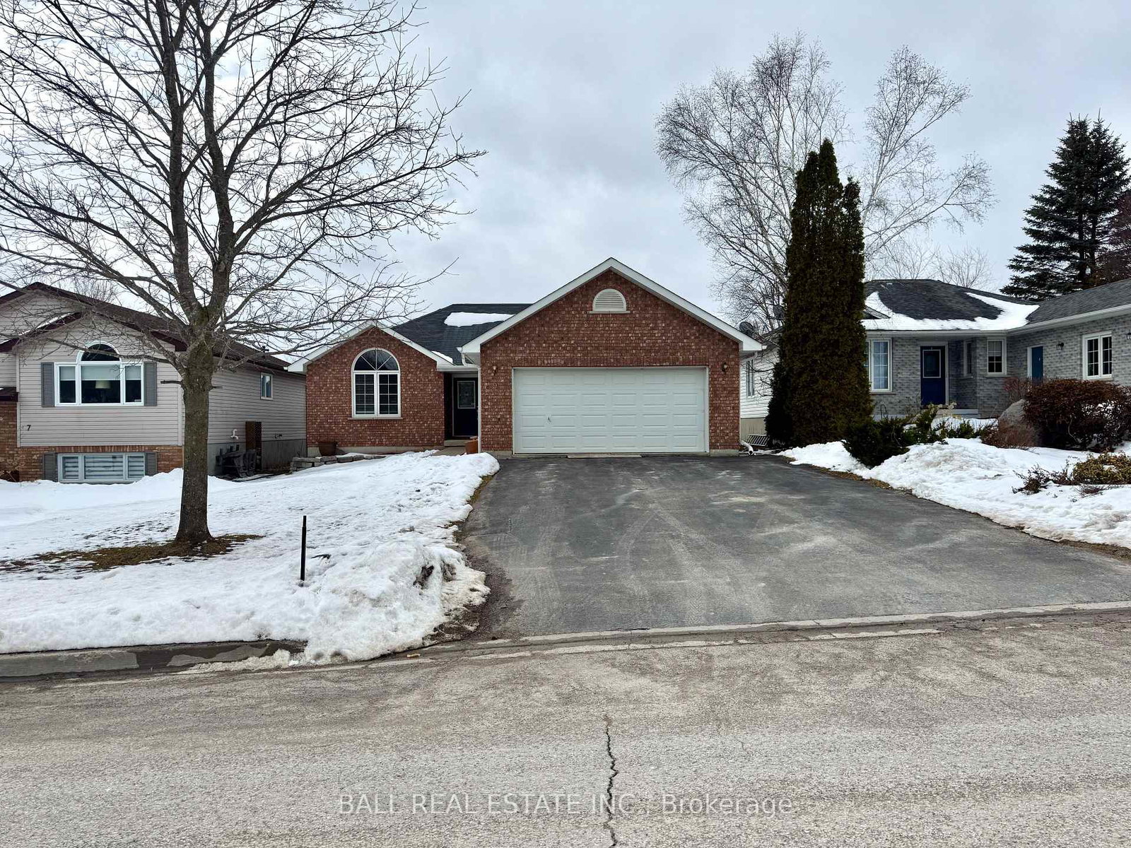 9-francis-street-selwyn-ontario-x12913104
