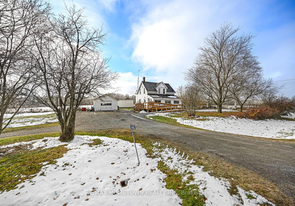 6482-county-road-7-elizabethtown-kitley-ontario-x12913384