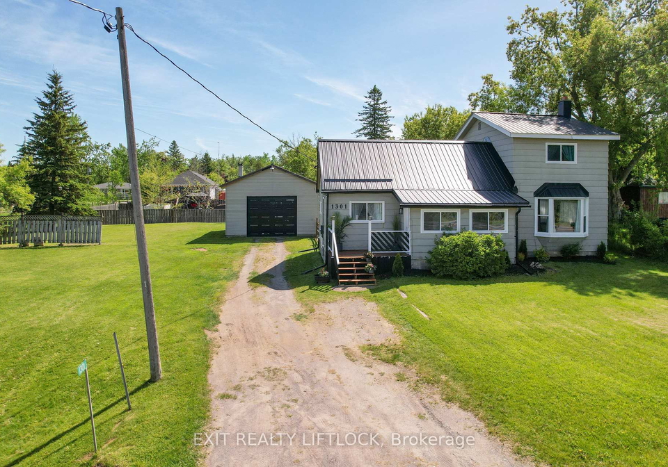 1301-county-road-28-otonabee-south-monaghan-ontario-x12913578