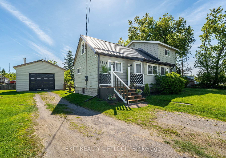1301-county-road-28-otonabee-south-monaghan-ontario-x12913578