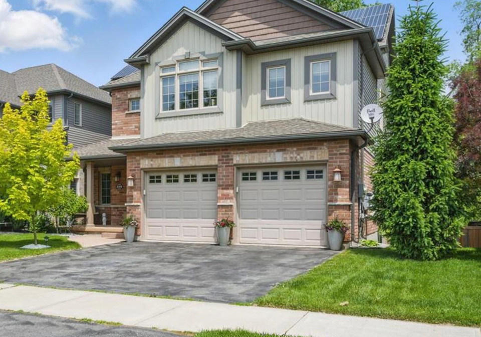 219-union-avenue-middlesex-centre-ontario-x12913694