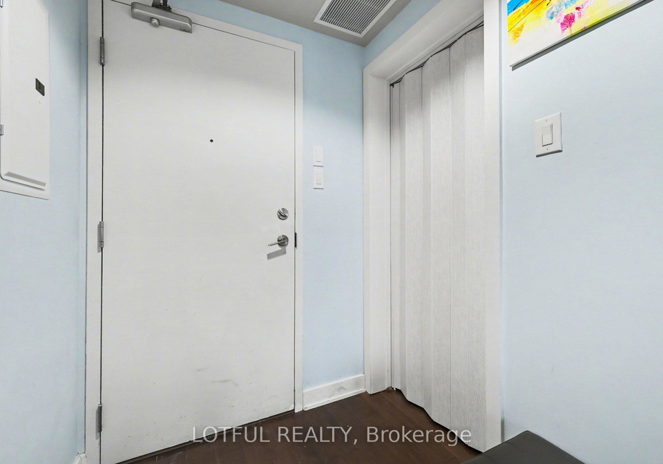 340-mcleod-street-ottawa-ontario-x12913752
