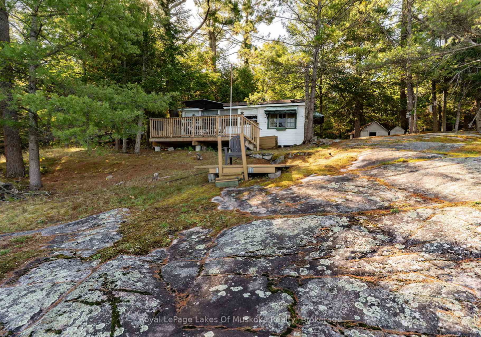 1010-tara-lane-gravenhurst-ontario-x12913780