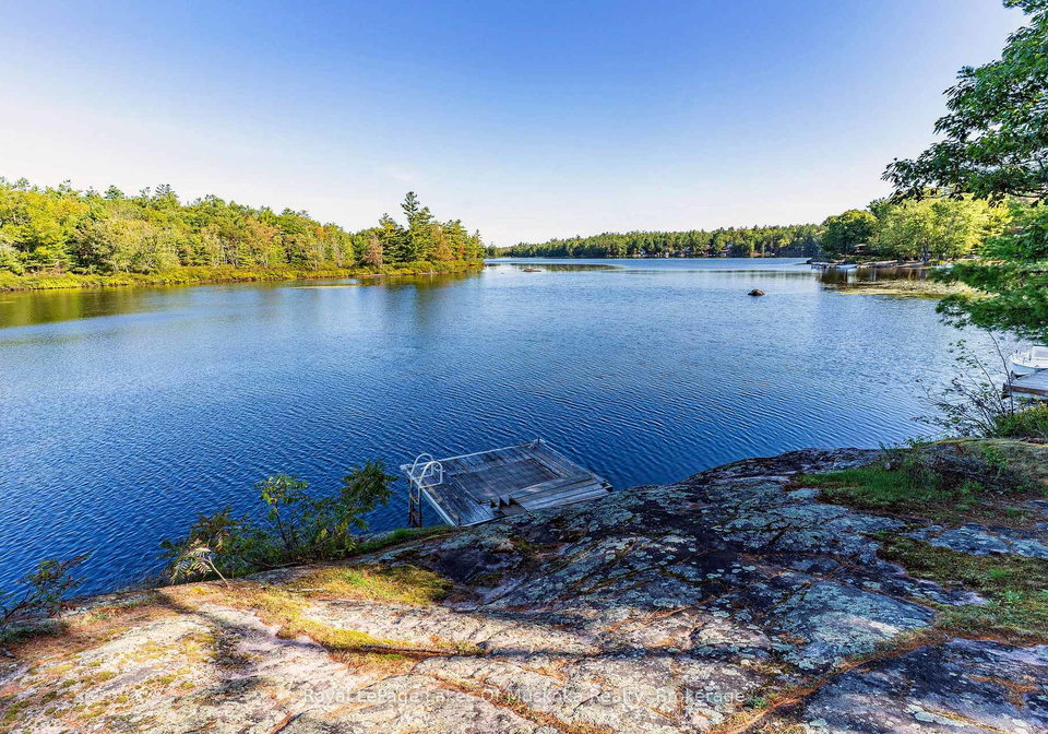 1010-tara-lane-gravenhurst-ontario-x12913780