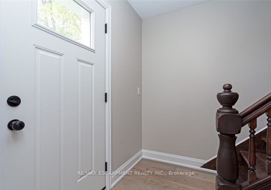 1697-concession-10-norfolk-ontario-x12913820