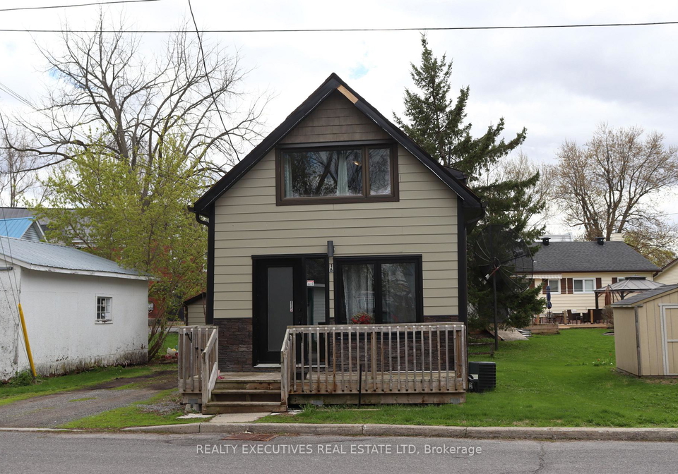 18-mill-street-north-dundas-ontario-x12913928