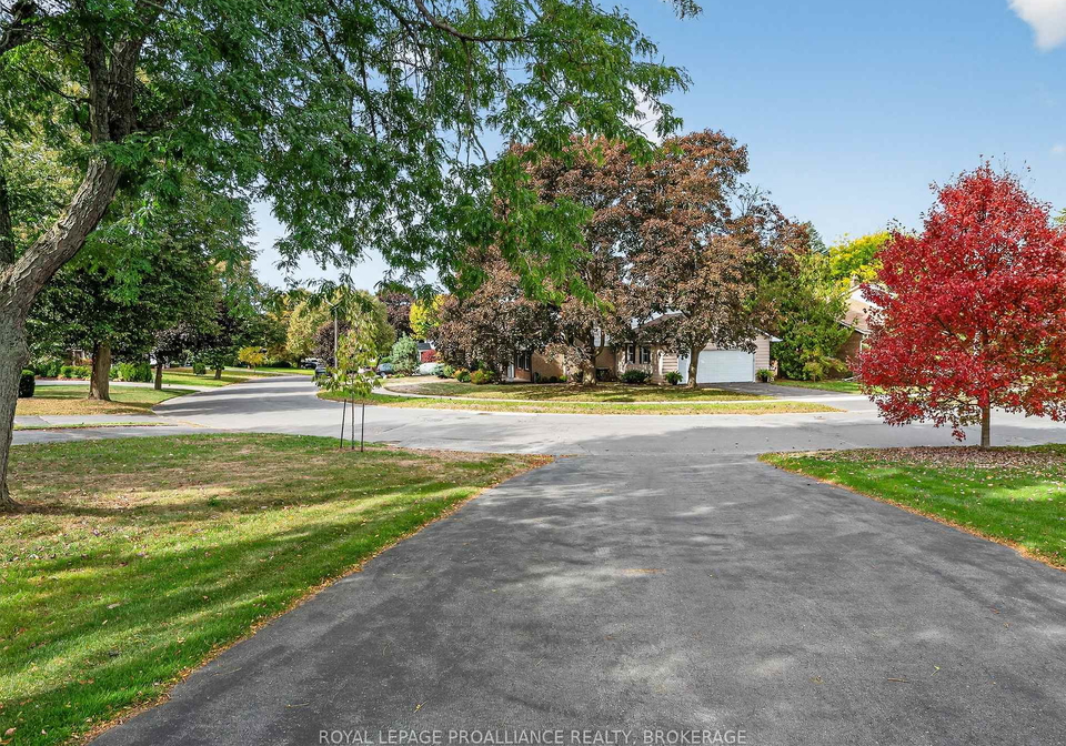 259-fairway-hill-crescent-kingston-ontario-x12914026